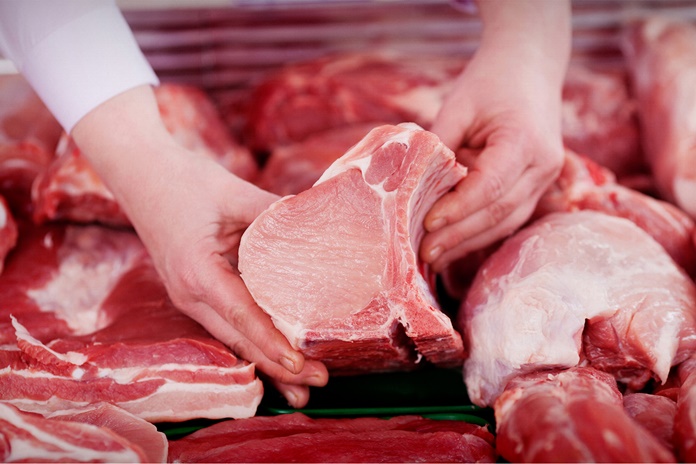 Gyvūnams vis dar nustatoma trichineliozė, šviežią mėsą derėtų pirkti tik iš žinomų prekybos vietų
